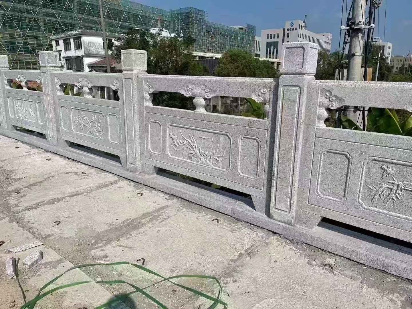 眉山 芝麻白栏杆
